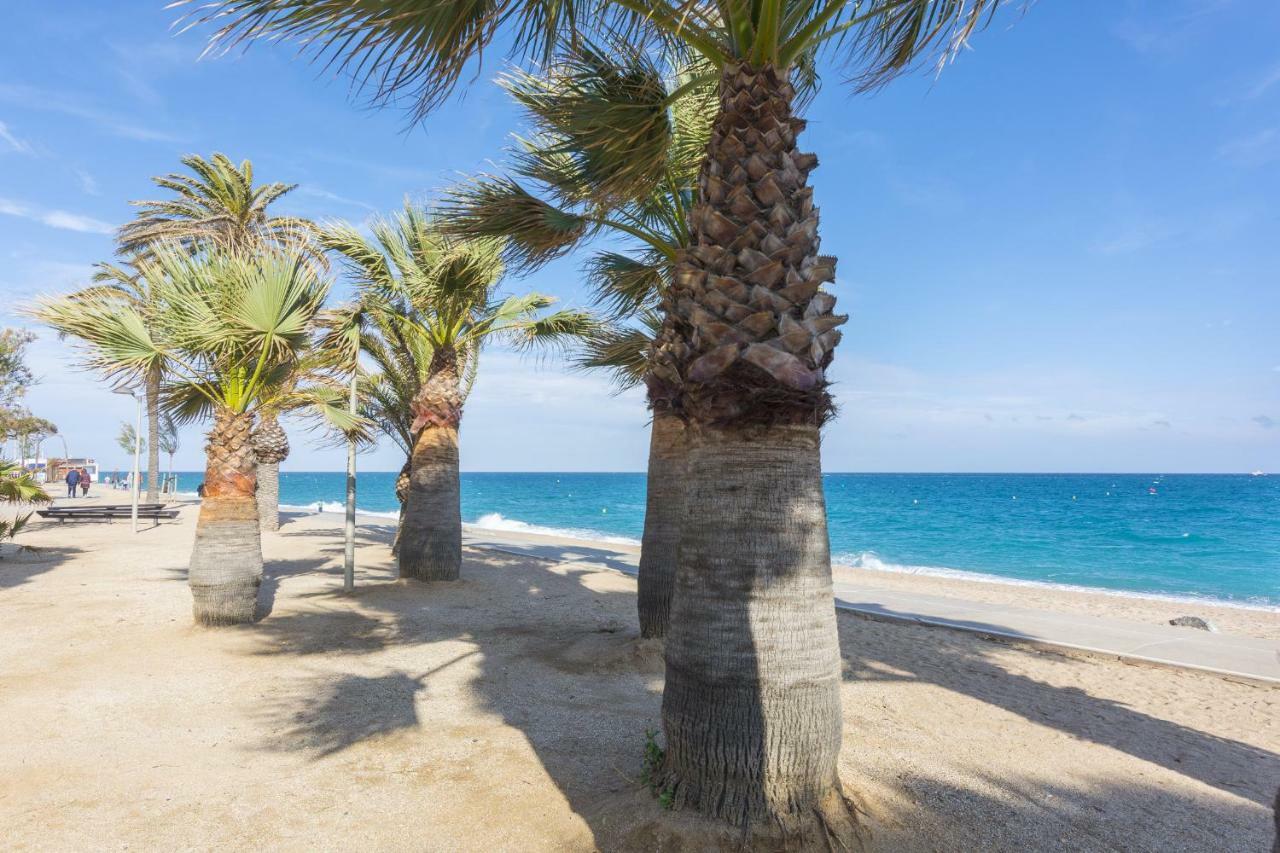Homeholidaysrentals Salvador Пинеда де Мар Екстериор снимка